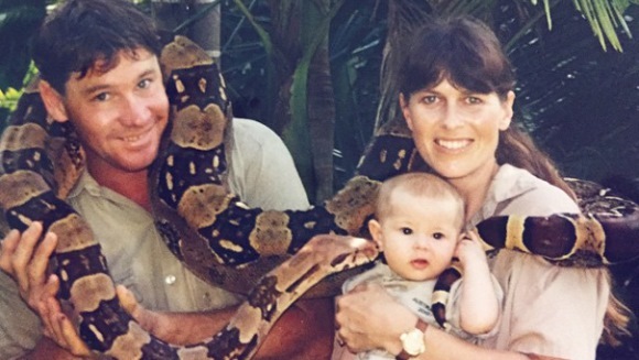 Cum arată acum fiica lui Steve Irwin, vânătorul de crocodili - Galerie Foto