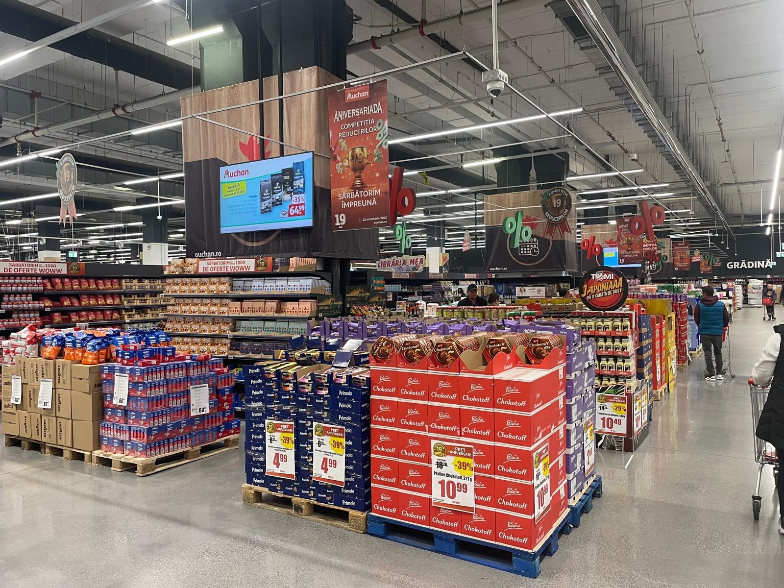 Auchan propune locuitorilor din orașele în care sunt prezente magazinele sale un comerţ omnicanal, modern, de calitate, cu cele mai largi game de produse şi un concept de discount responsabil, cu toate preţurile competitive, în fiecare zi!