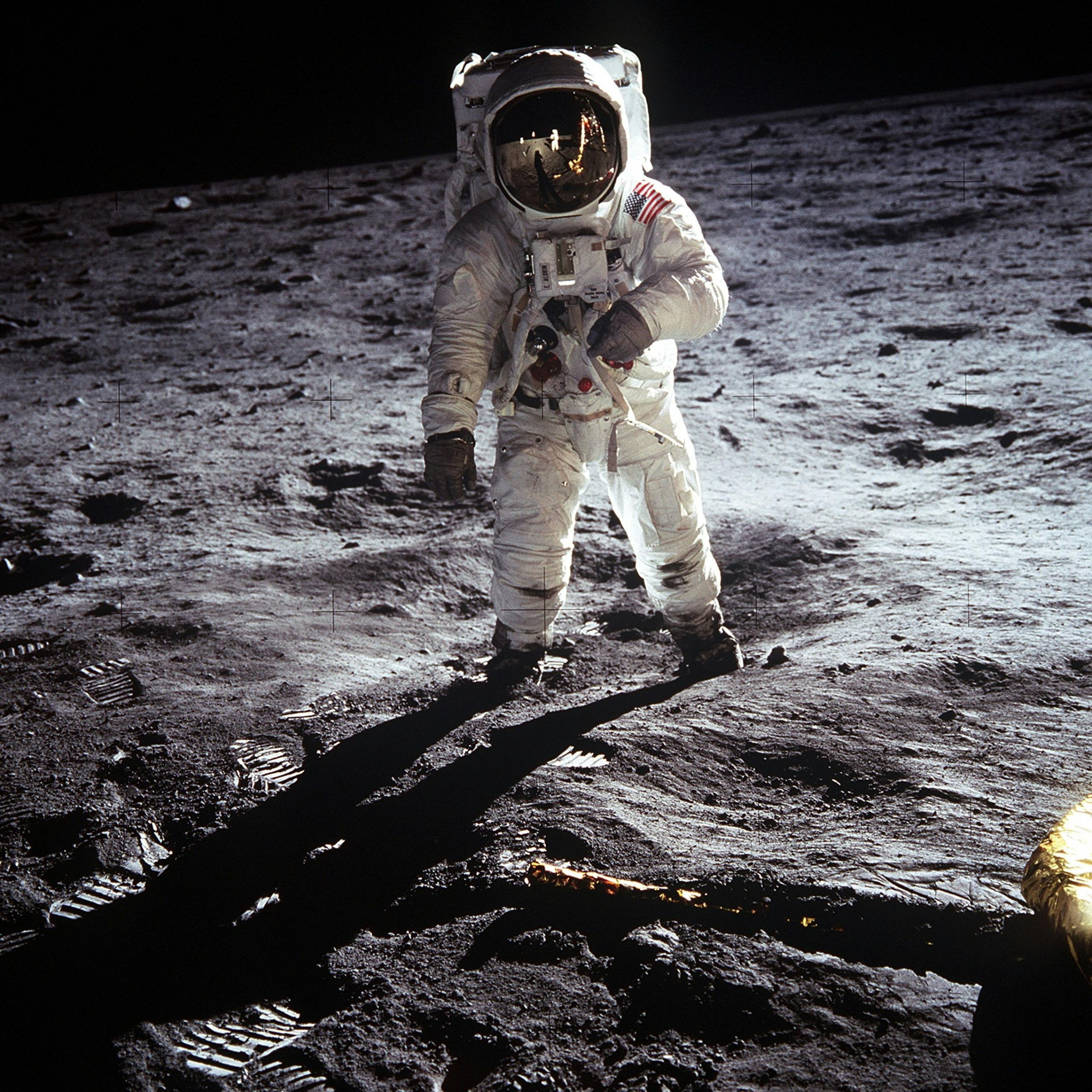 Specialiștii au analizat fragmente de rocă și sol colectate anul trecut de sonda chineză Chang’e 6 dintr-un vast crater aflat pe fața îndepărtată a Lunii. sursa foto pexels.com