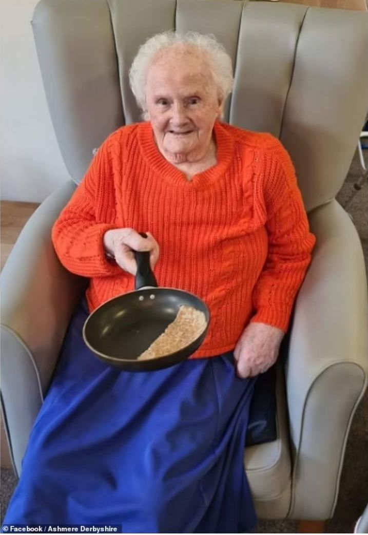 Ada a avut numeroși ogari (greyhound), iar toți erau numiți „Street Lane”, după strada pe care locuia în Ripley. sursa foto Facebook