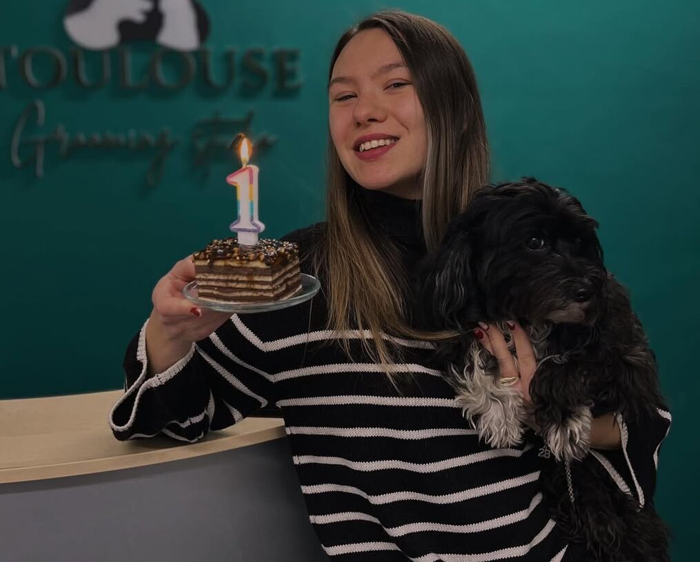 Tundem cățeii vara? Patricia, groomer cu experiență, a dezvăluit ce trebuie să faci dacă ți-ai luat un pui și a dezmințit cele mai răspândite mituri. EXCLUSIV