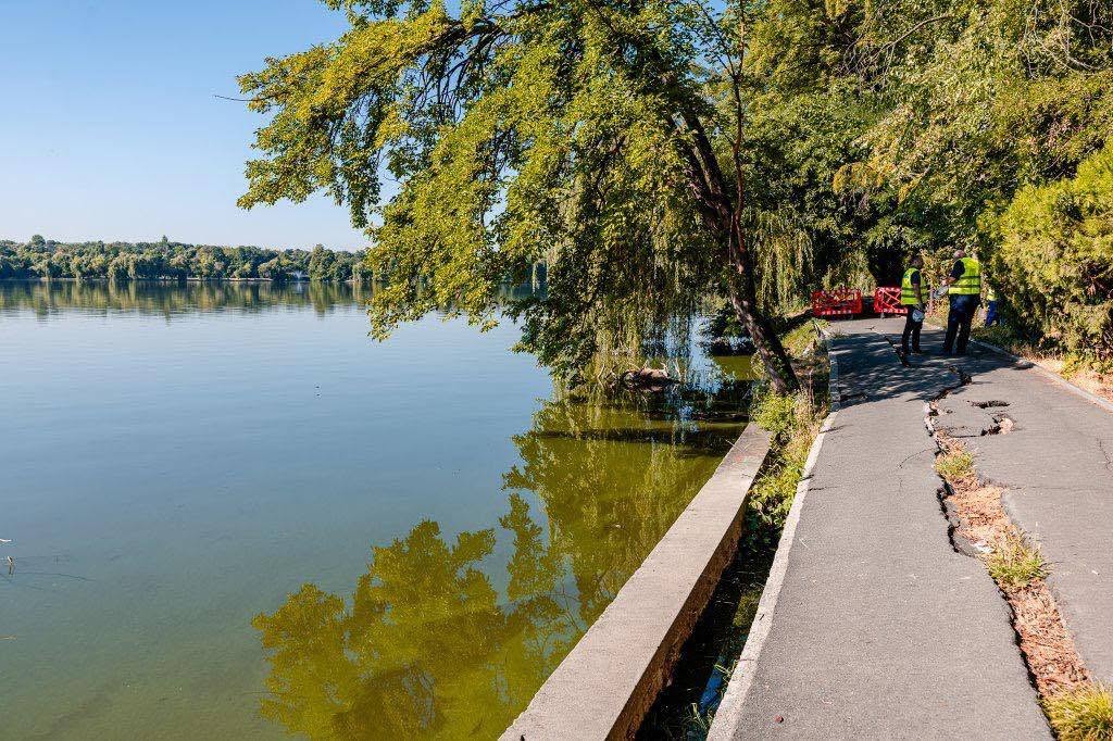 Primăria a început lucrările de renovare. Foto: Facebook Primăria Capitalei