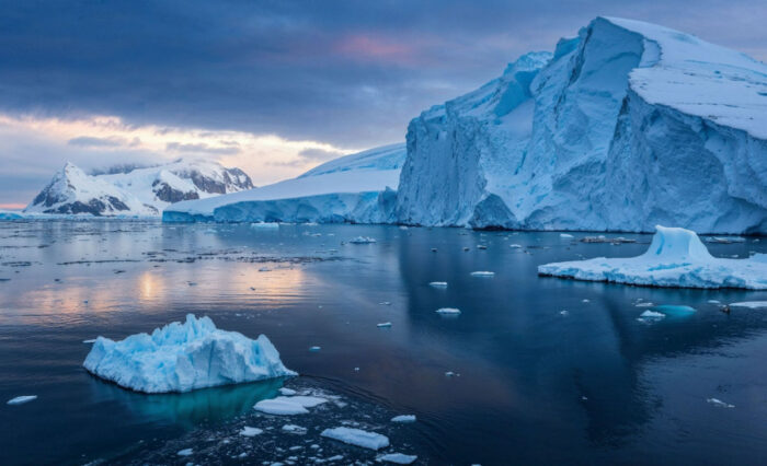 O schimbare importantă în atmosferă: gaura de ozon din Antarctica continuă să se micșoreze