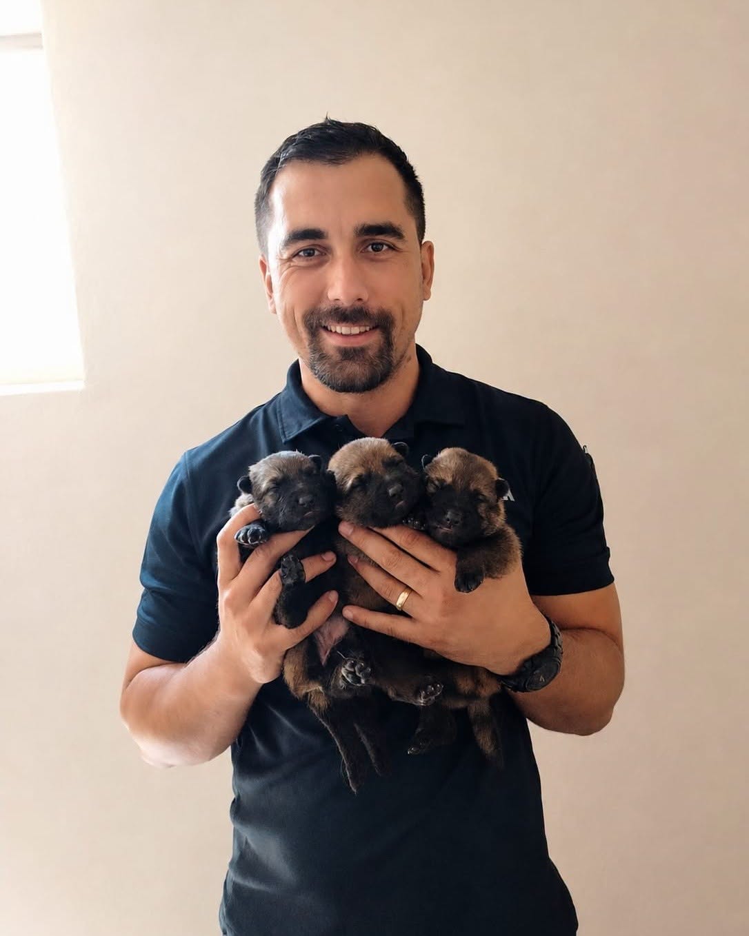 Câinii de serviciu ai Poliției Române sunt antrenați să îndeplinească misiuni tot mai diverse. Foto: Facebook Centrul Chinologic "Dr. Aurel Greblea" Sibiu