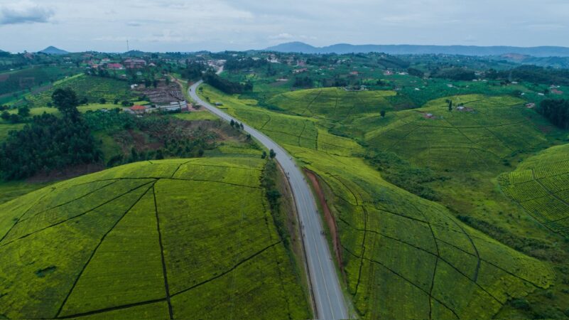 Locul care a fost cândva cel mai mare mister geologic al lumii este astăzi poarta către minunile naturale ale Ugandei